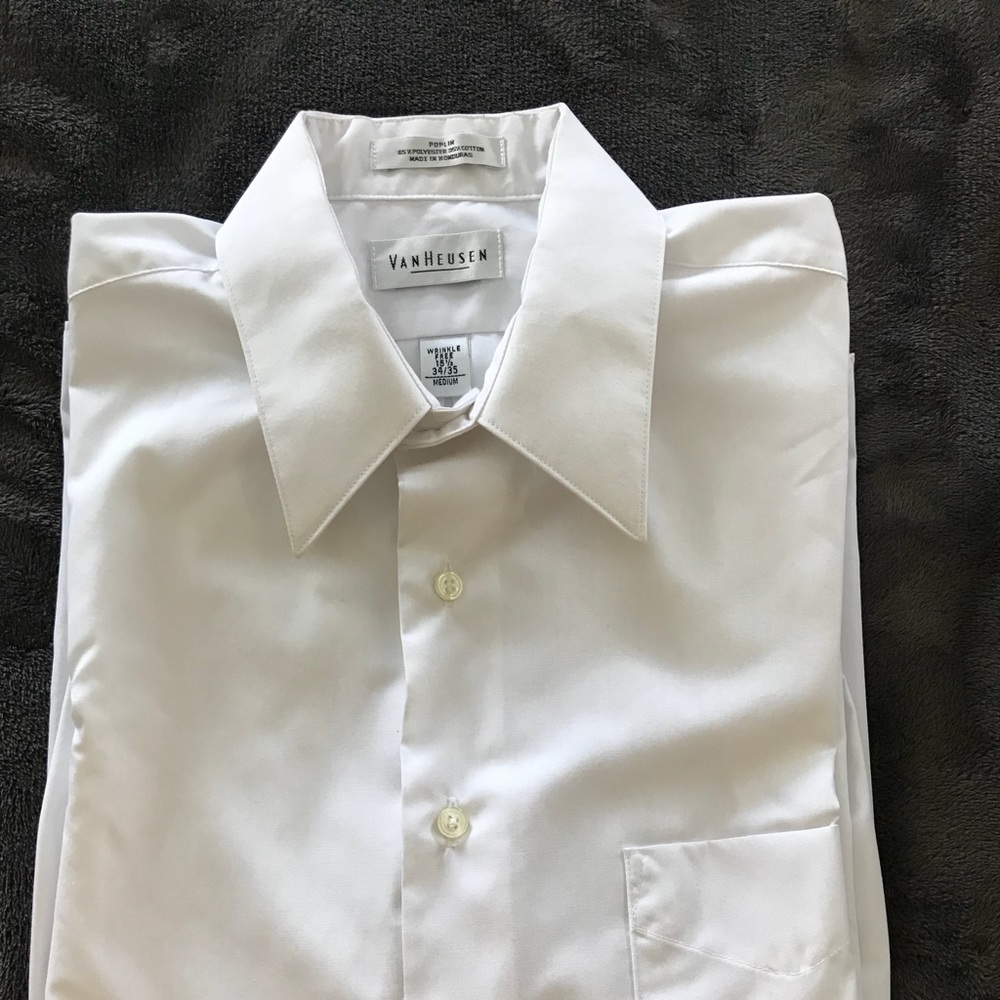 Van Heusen Long Sleeve Dress Shirt